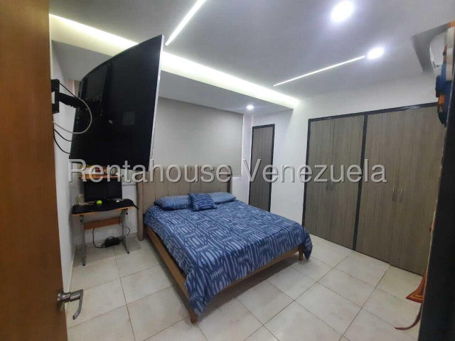 26-9653 En Venta Apartamento Semi Equipado ubicado en Trigal Norte