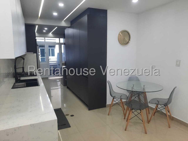 26-9653 En Venta Apartamento Semi Equipado ubicado en Trigal Norte