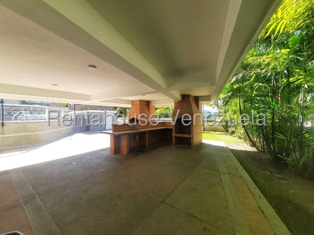 26-9653 En Venta Apartamento Semi Equipado ubicado en Trigal Norte