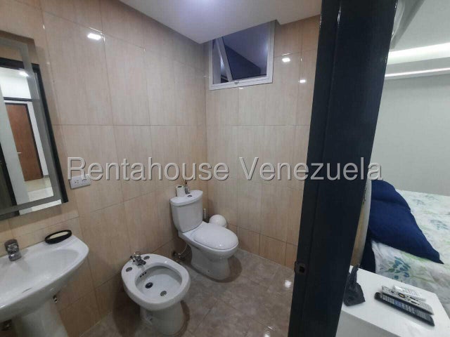 26-9653 En Venta Apartamento Semi Equipado ubicado en Trigal Norte