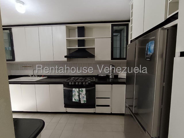 26-10405 Comodo apartamento en Alquiler, completamente amoblado y equipado en El Bosque