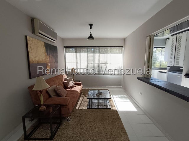 26-10405 Comodo apartamento en Alquiler, completamente amoblado y equipado en El Bosque