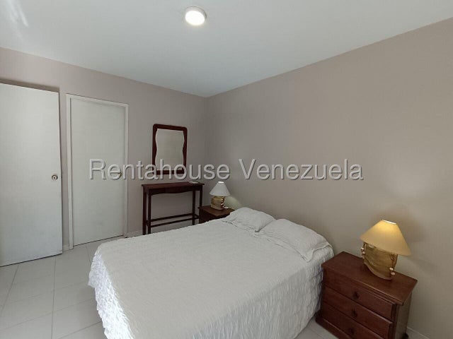 26-10405 Comodo apartamento en Alquiler, completamente amoblado y equipado en El Bosque