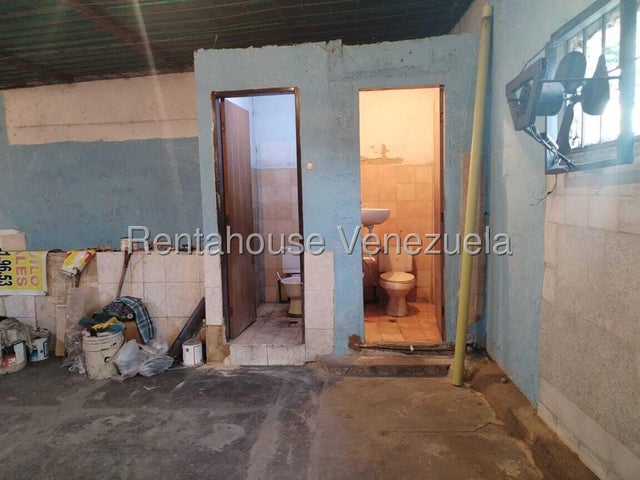 26-10829 Local comercial en Alquiler de 200 m2 en Av Cedeño