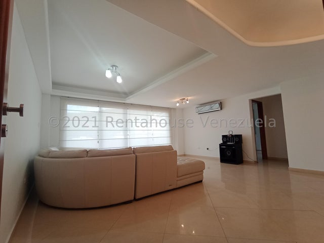 Apartamento 5 habitaciones en venta en el Parral Valencia 25-3099