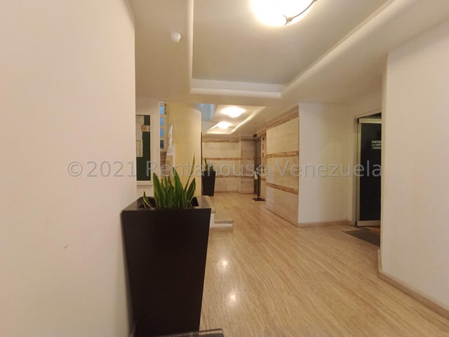Apartamento 5 habitaciones en venta en el Parral Valencia 25-3099