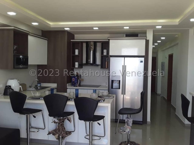 En tucacas Adquiere Apartamento en venta estado Falcon 26-11056 ELOISA MEJIA