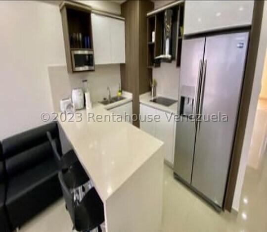 En tucacas Adquiere Apartamento en venta estado Falcon 26-11056 ELOISA MEJIA