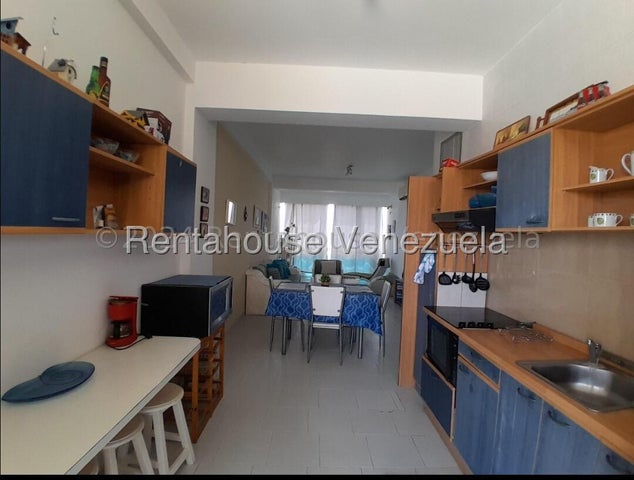 Apartamento en venta ubicado en Tucacas Estado Falcon 25-22125 ELOISA MEJIA