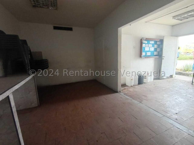 En Zona Industrial Galpon en venta Ubicado en Valencia Carabobo 25-4278 ELOISA MEJIA