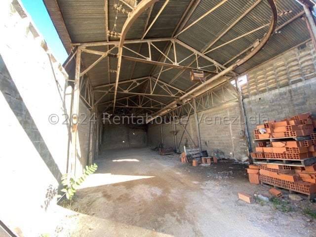 Terreno en venta ubicado en La  Candelaria Valencia Carabobo 24-15311 ELOISA MEJIA