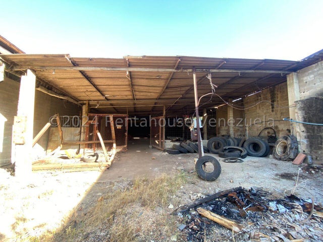 Terreno en venta ubicado en La  Candelaria Valencia Carabobo 24-15311 ELOISA MEJIA