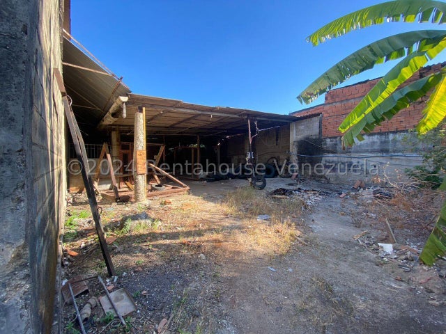 Terreno en venta ubicado en La  Candelaria Valencia Carabobo 24-15311 ELOISA MEJIA