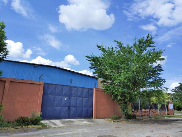Zona Industrial Galpon en venta ubicado en Valencia Carabobo cod 25-5986 ELOISA MEJIA