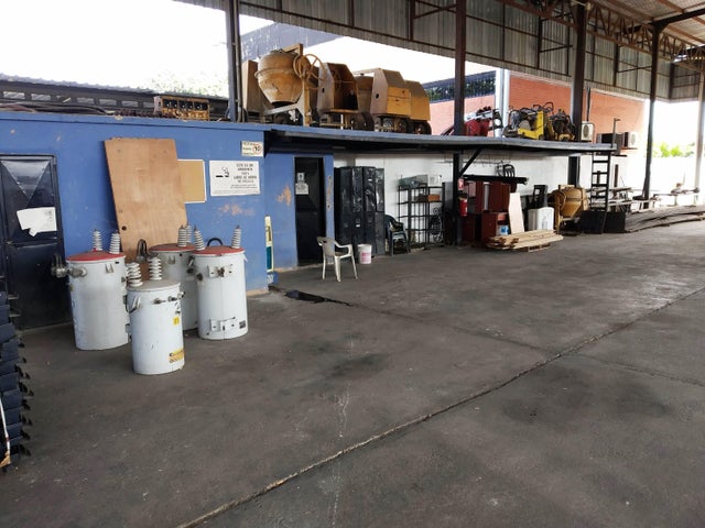 Zona Industrial Galpon en venta ubicado en Valencia Carabobo cod 25-5986 ELOISA MEJIA