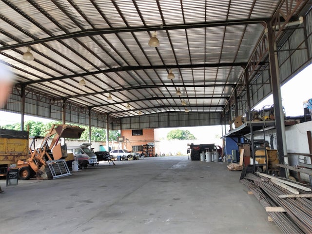 Zona Industrial Galpon en venta ubicado en Valencia Carabobo cod 25-5986 ELOISA MEJIA