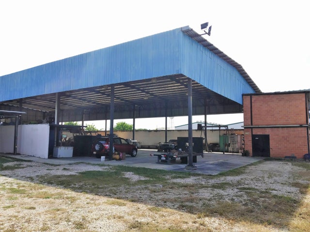 Zona Industrial Galpon en venta ubicado en Valencia Carabobo cod 25-5986 ELOISA MEJIA