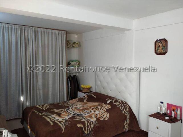 Centro de Valencia Galpon en venta Ubicado en Carabobo cd 24-20002 ELOISA MEJIA