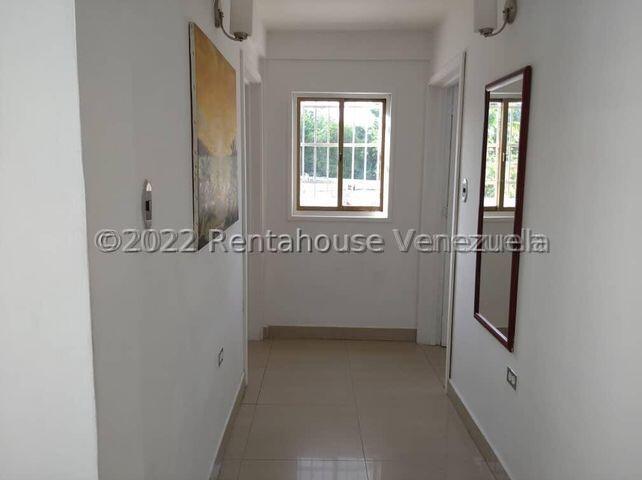 Centro de Valencia Galpon en venta Ubicado en Carabobo cd 24-20002 ELOISA MEJIA