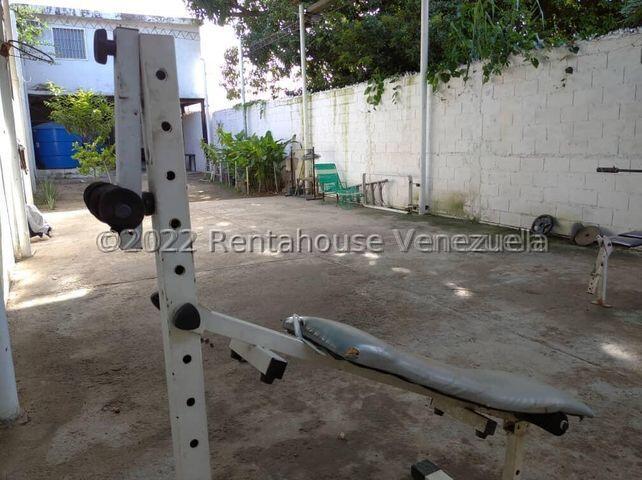 Centro de Valencia Galpon en venta Ubicado en Carabobo cd 24-20002 ELOISA MEJIA
