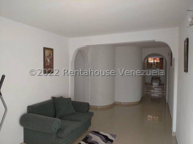 Centro de Valencia Galpon en venta Ubicado en Carabobo cd 24-20002 ELOISA MEJIA