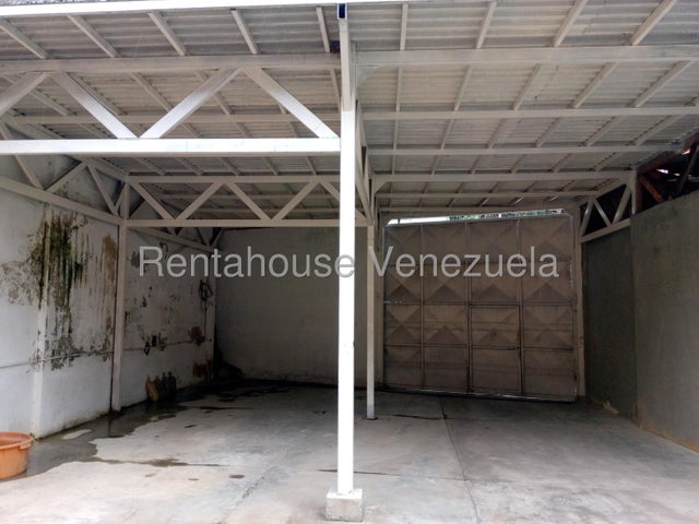 Galpon en Alquiler ubicado en La Candelaria Valencia Carabobo cd 26-10724 ELOISA MEJIA