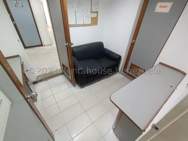 Propiedad en venta frete Clínica La Viña Valencia Carabobo cd 24-7890 ELOISA MEJIA