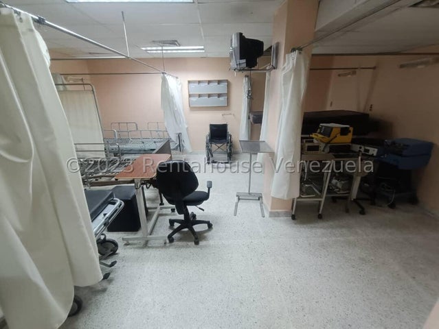 Propiedad en venta frete Clínica La Viña Valencia Carabobo cd 24-7890 ELOISA MEJIA