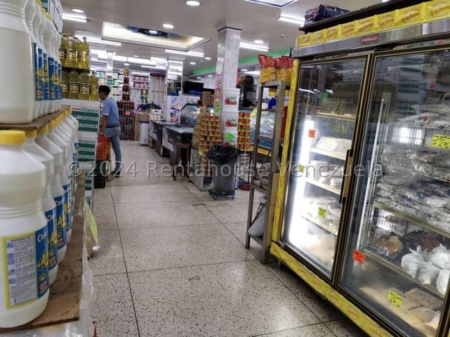 Edificio en venta Av Bolivar Su Valencia Carabobo cd 24-19666 ELOISA MEJIA