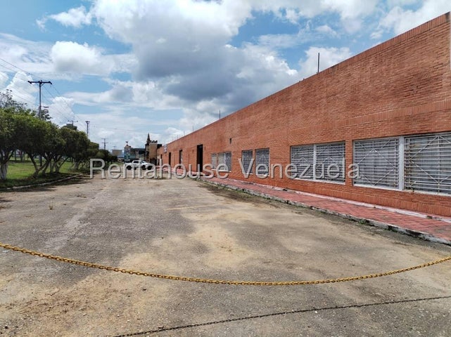 Local comercial en venta Ubicado en Bejuma Valencia Carabobo cd 26-7333 ELOISA MEJIA