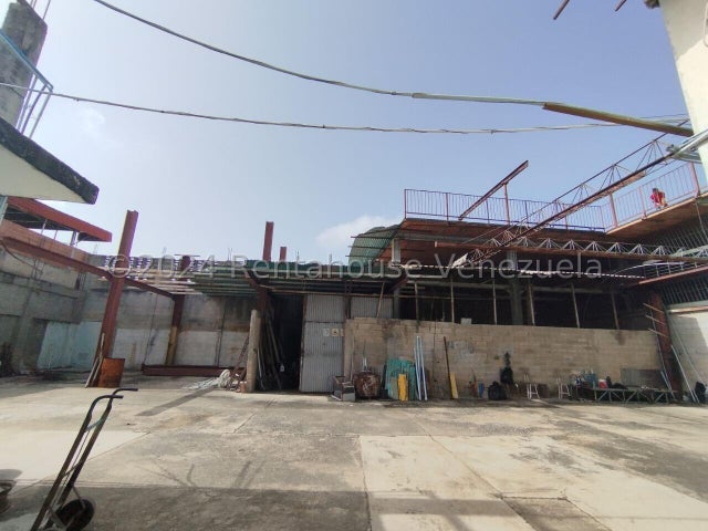 Edificio en venta ubicado en San Joaquin Valencia carabobo cd 25-97  ELOISA MEJIA