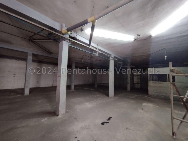 Edificio en venta ubicado en San Joaquin Valencia carabobo cd 25-97  ELOISA MEJIA