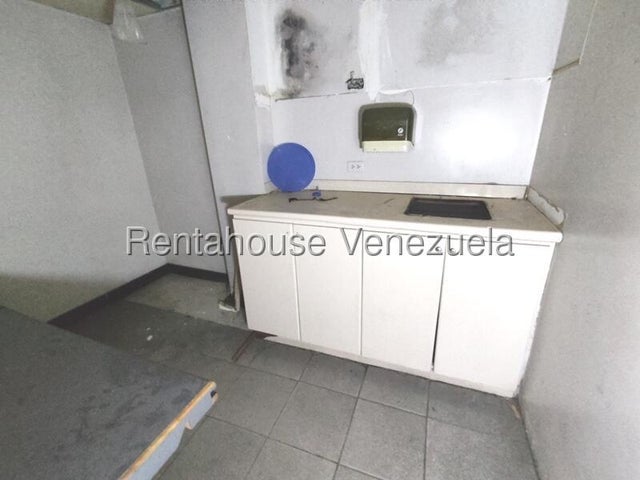 Local en venta ubicado en flor amarillo Valencia Carabobo cd 25-21236  eloisa mejia