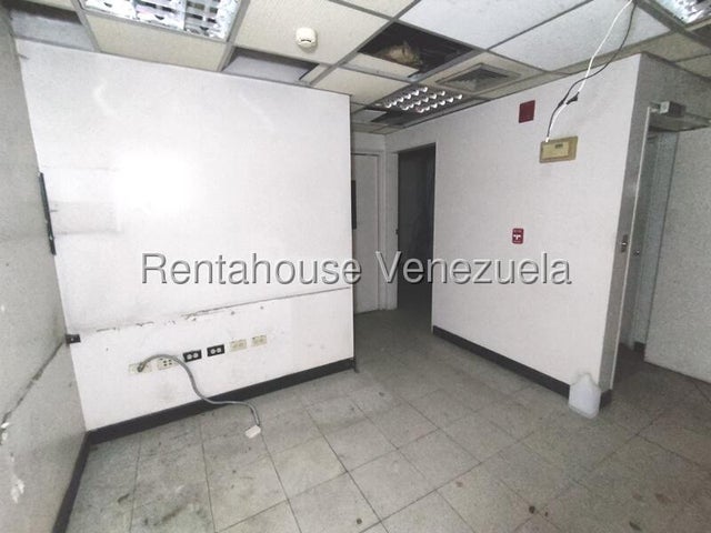 Local en venta ubicado en flor amarillo Valencia Carabobo cd 25-21236  eloisa mejia