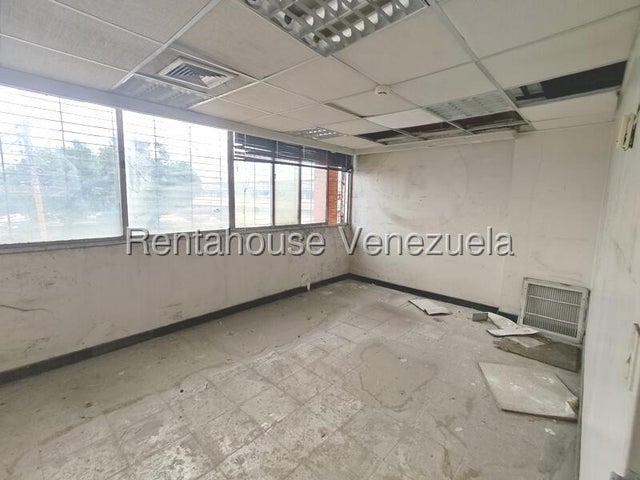 Local en venta ubicado en flor amarillo Valencia Carabobo cd 25-21236  eloisa mejia