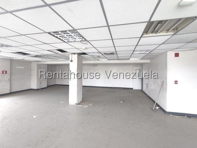Local en venta ubicado en flor amarillo Valencia Carabobo cd 25-21236  eloisa mejia