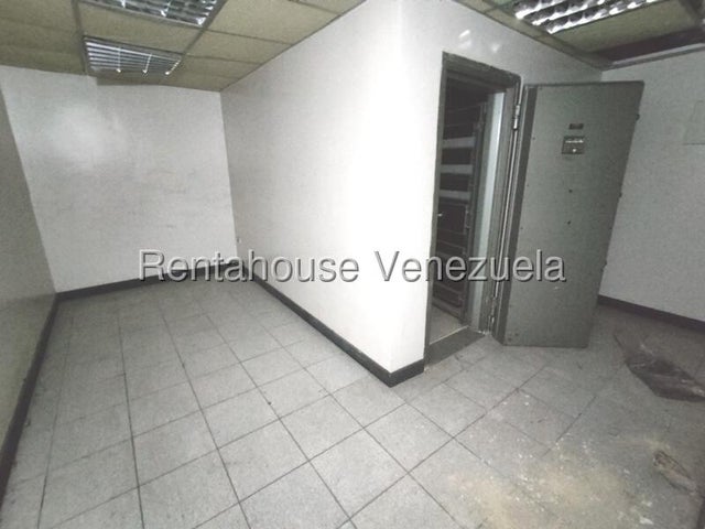 Local en venta ubicado en flor amarillo Valencia Carabobo cd 25-21236  eloisa mejia