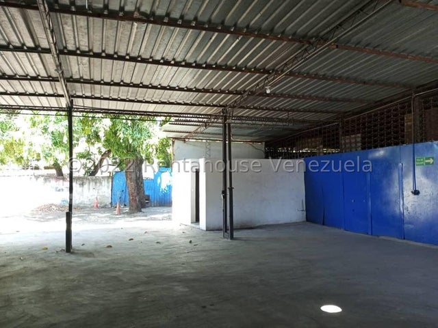 Casa y galpon en venta ubicado en av las ferias valencia carabobo cd 26-11328 ELOISA MEJIA