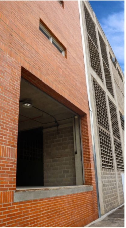 EDIFICIO EN VENTA, VENEZUELA