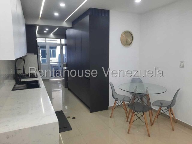 Trigal Norte Apartamento en venta ubicado en Valencia Carabobo 26-9653 Eloisa Mejia