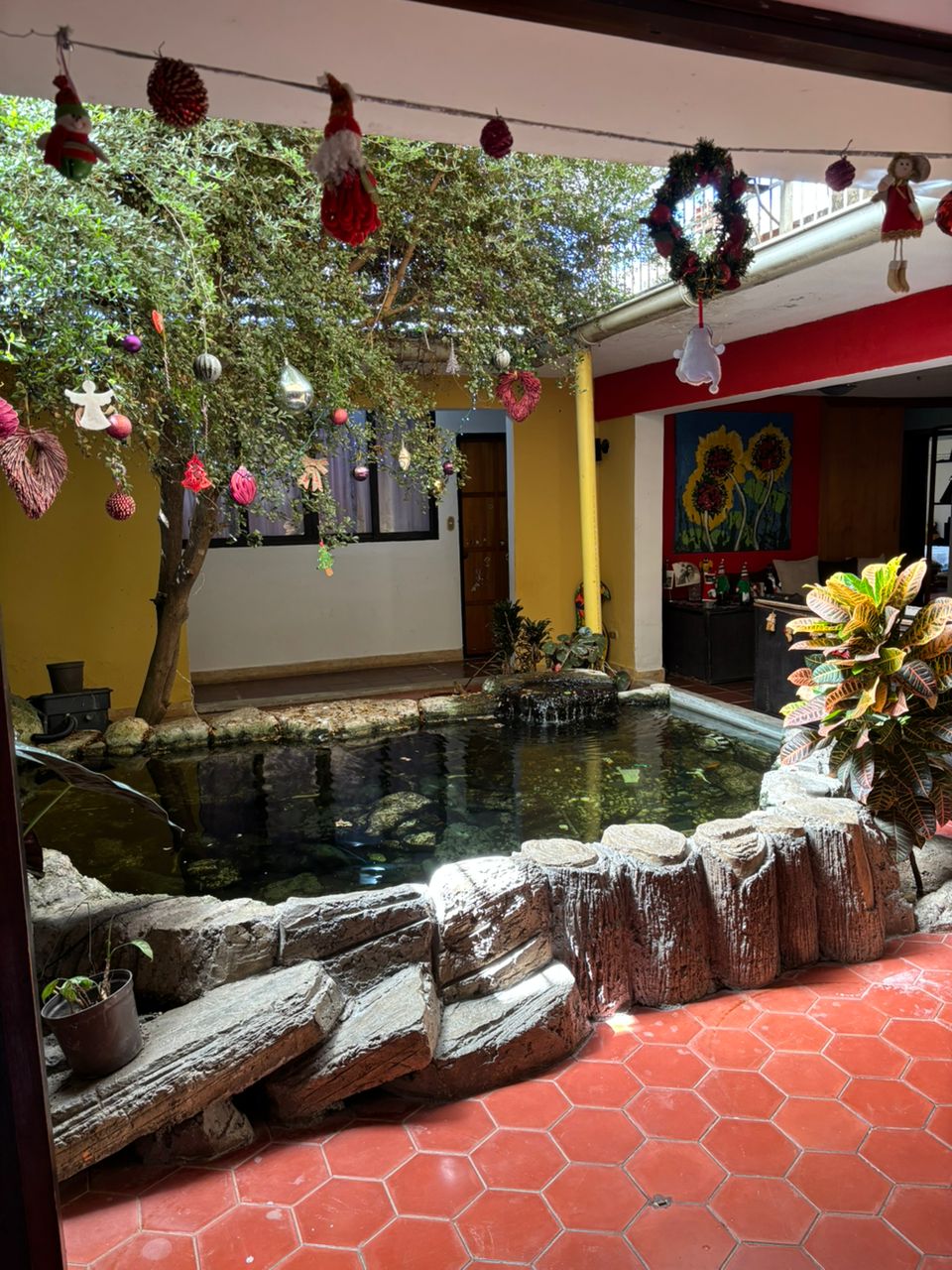 Vendo casa en los guayabitos con piscina