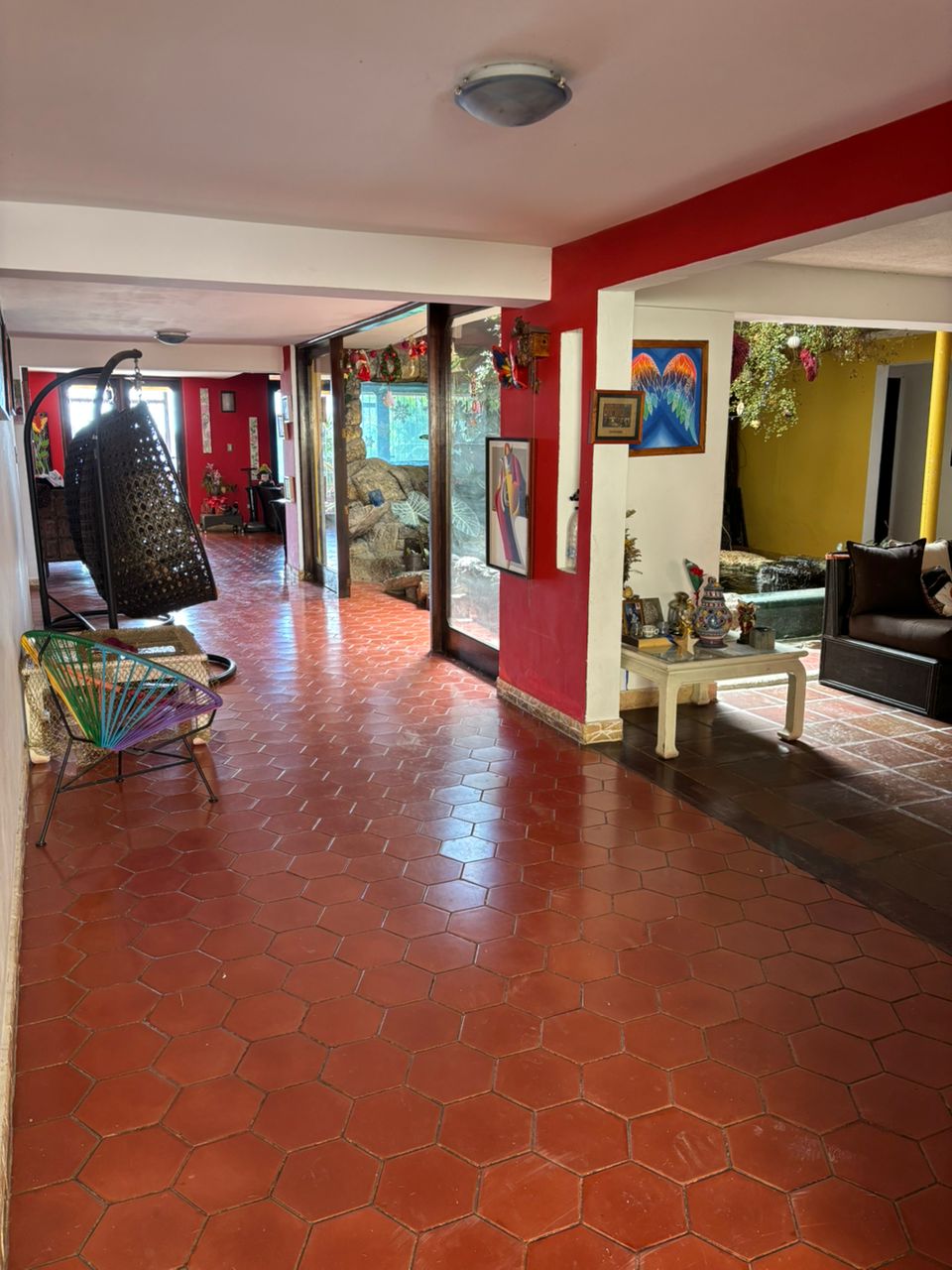 Vendo casa en los guayabitos con piscina