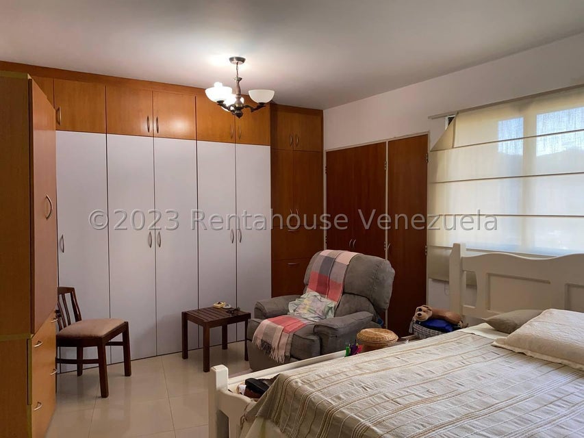 Apartamento en venta en Valles de Camoruco Valencia Carabobo Desiree Castillo Rentahouse 