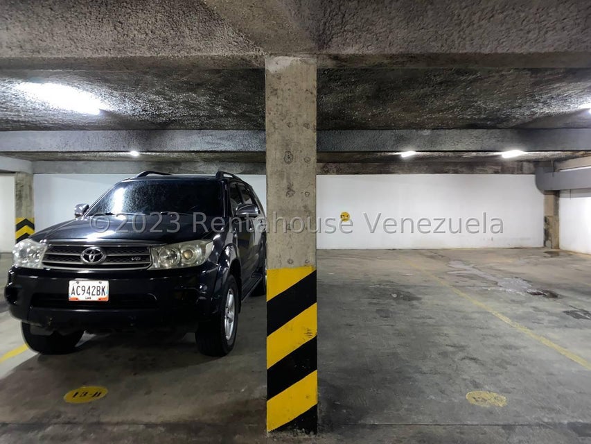 Apartamento en venta en Valles de Camoruco Valencia Carabobo Desiree Castillo Rentahouse 