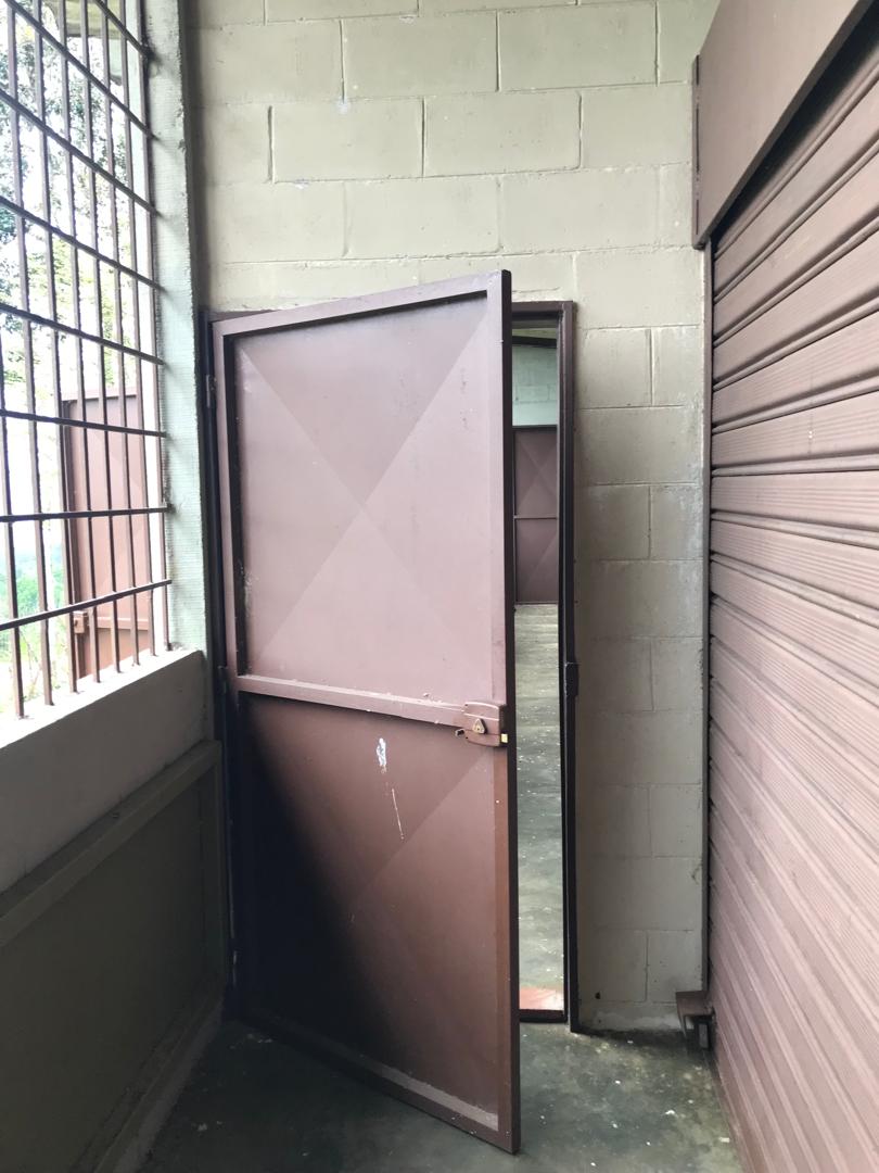 En Caripe, se vende galpón 