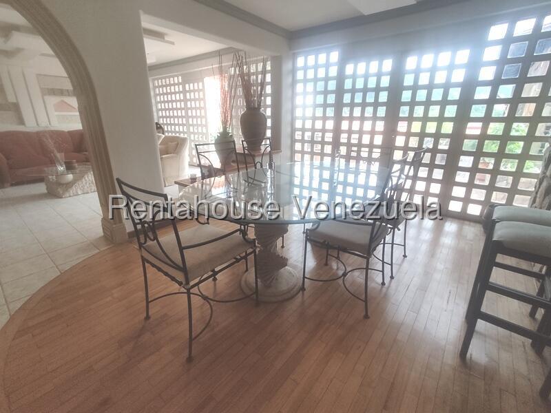 Casa en venta en Parque Mirador Via Guataparo Valencia Carabobo Desiree Castillo Rentahouse 