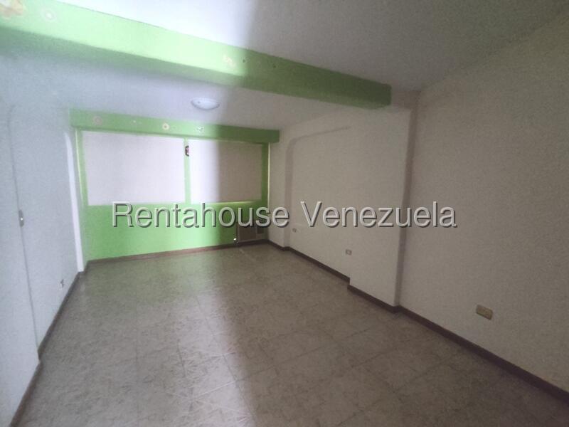 Casa en venta en Parque Mirador Via Guataparo Valencia Carabobo Desiree Castillo Rentahouse 