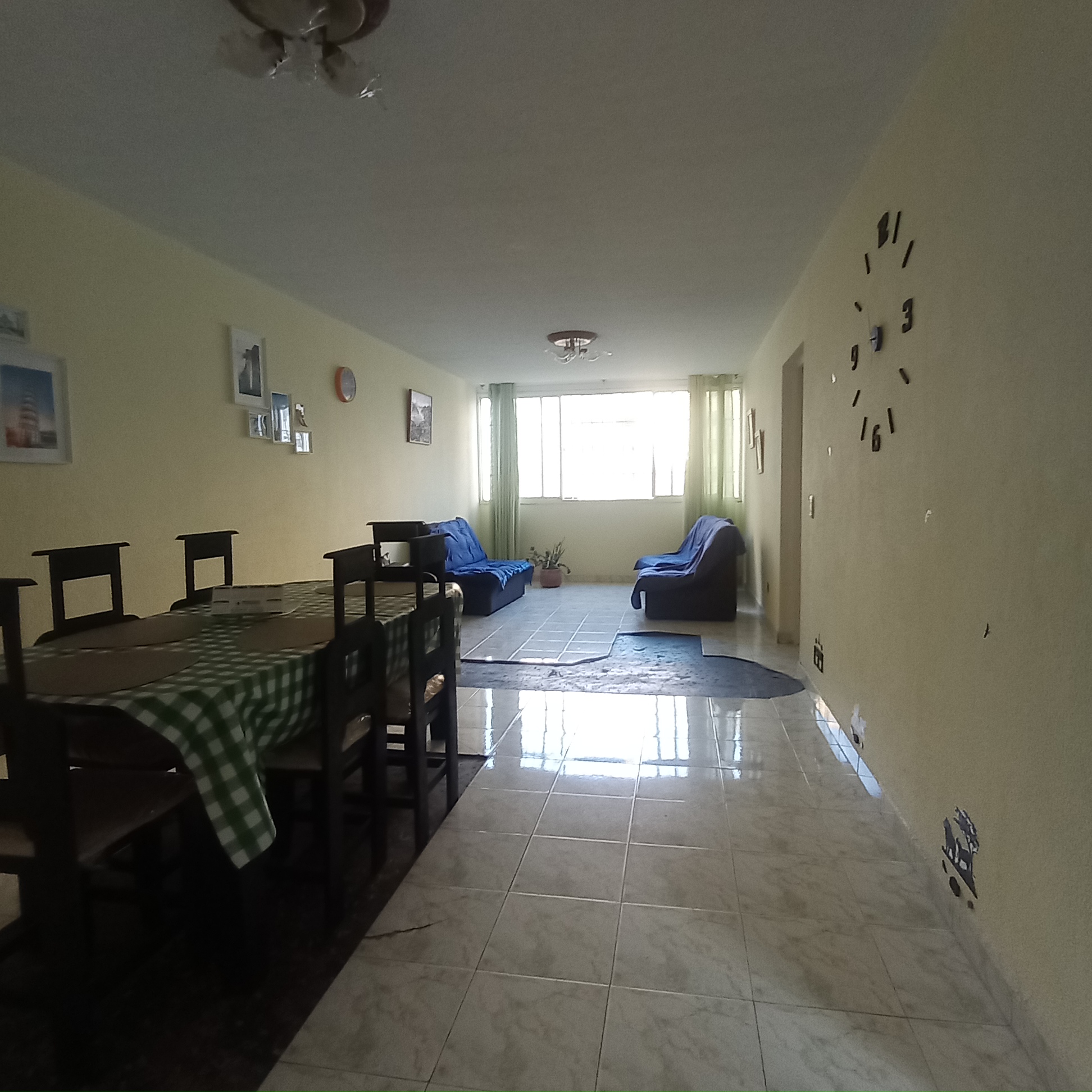 SE VENDE APARTAMENTO EN ROSALEDA 