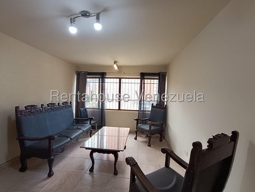 Apartamento en venta en Los Mangos Valencia Carabobo Desiree Castillo Rentahouse 
