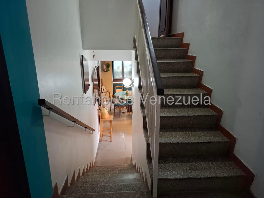 Casa en venta en Trigal Centro Valencia Carabobo Desiree Castillo Rentahouse 